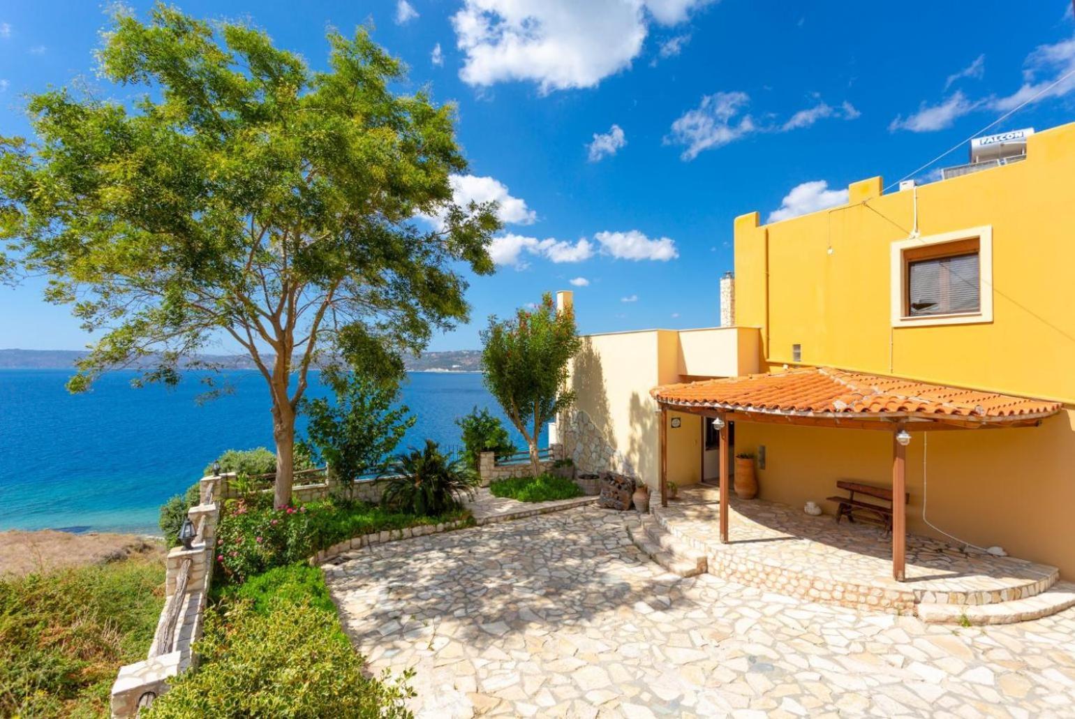 Souda Bay View Villa Kalámion Exteriör bild