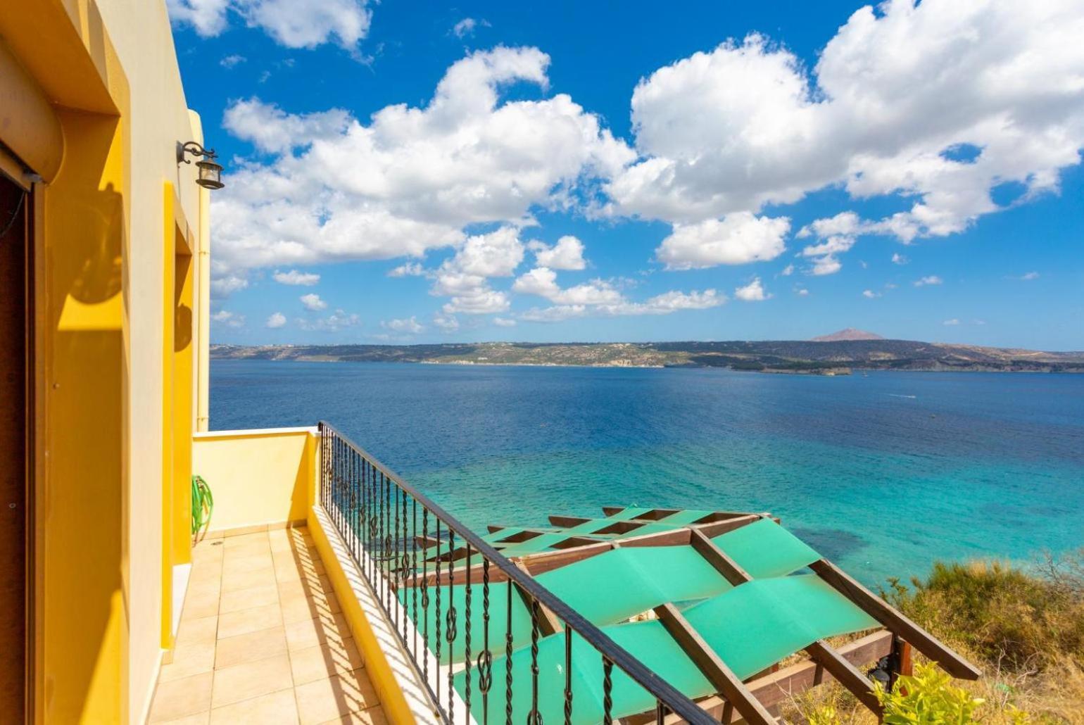 Souda Bay View Villa Kalámion Exteriör bild